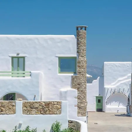 My Naxos Iiii * Naxos City